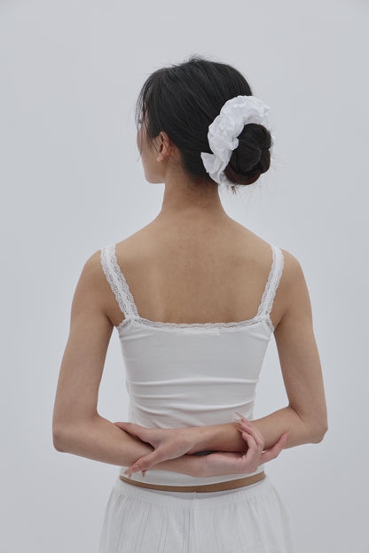 Small Pirouette Scrunchie in La Perla